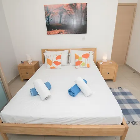 Pomelo פרוטאראס