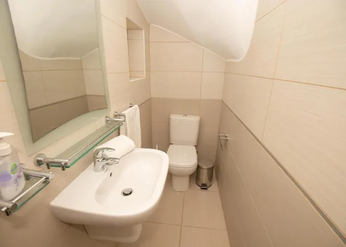 Vilă Pomelo Protaras