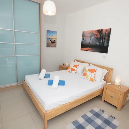 Pomelo Villa *